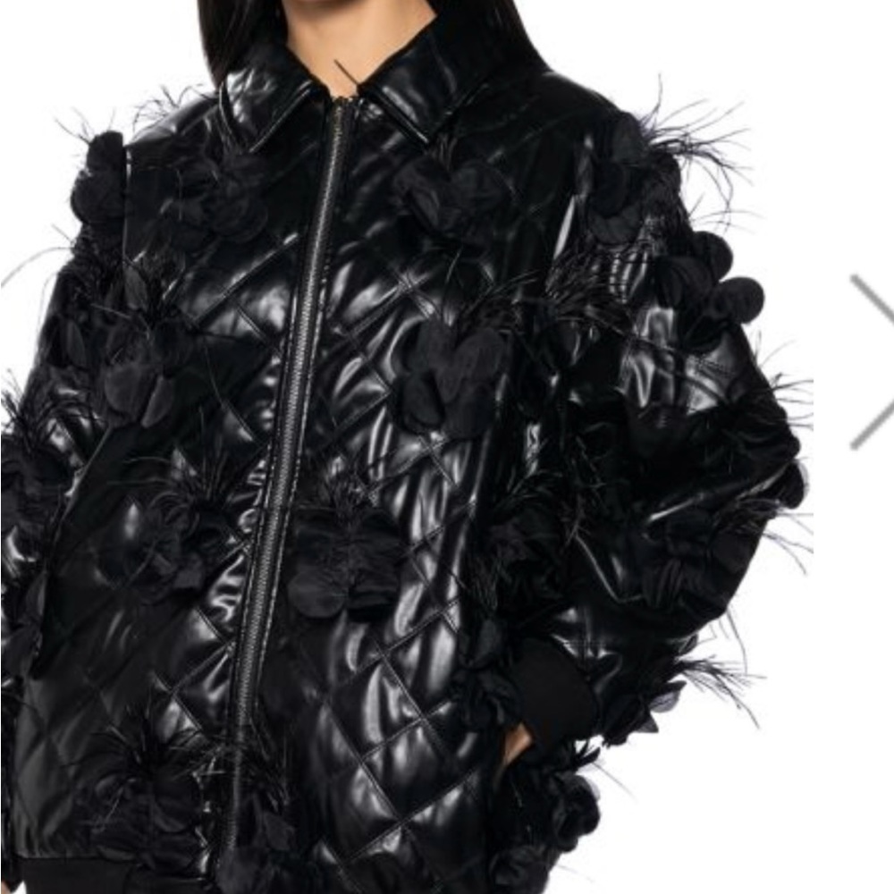AKIRA Black Quilted Puffer with Floral Details - Picture 2 of 9